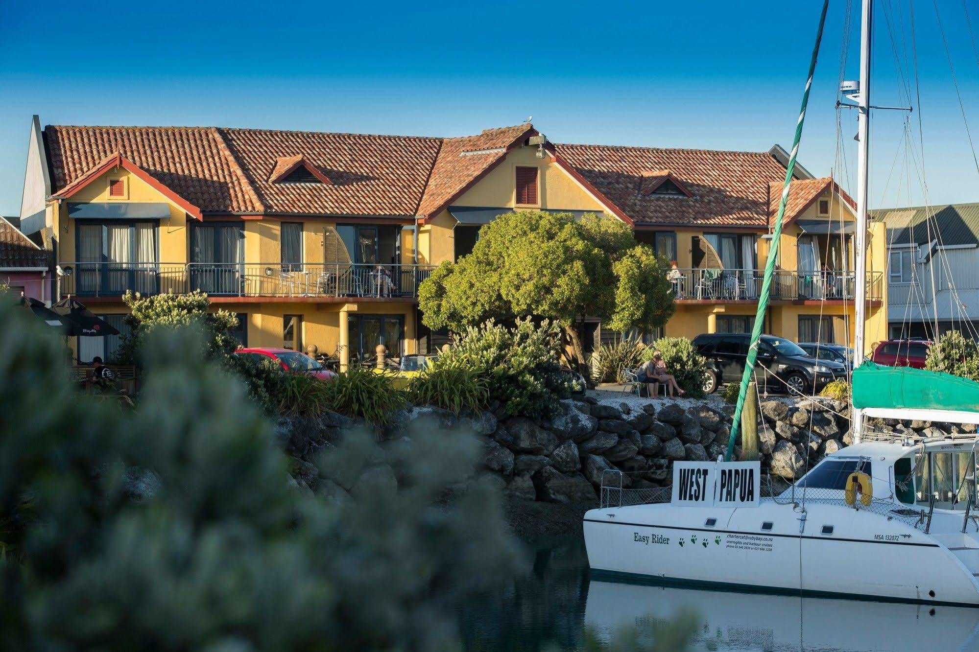 Harbourside Lodge 넬슨 외부 사진